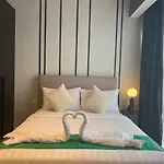 Axon Suites Bukit Bintang By Sky Pool